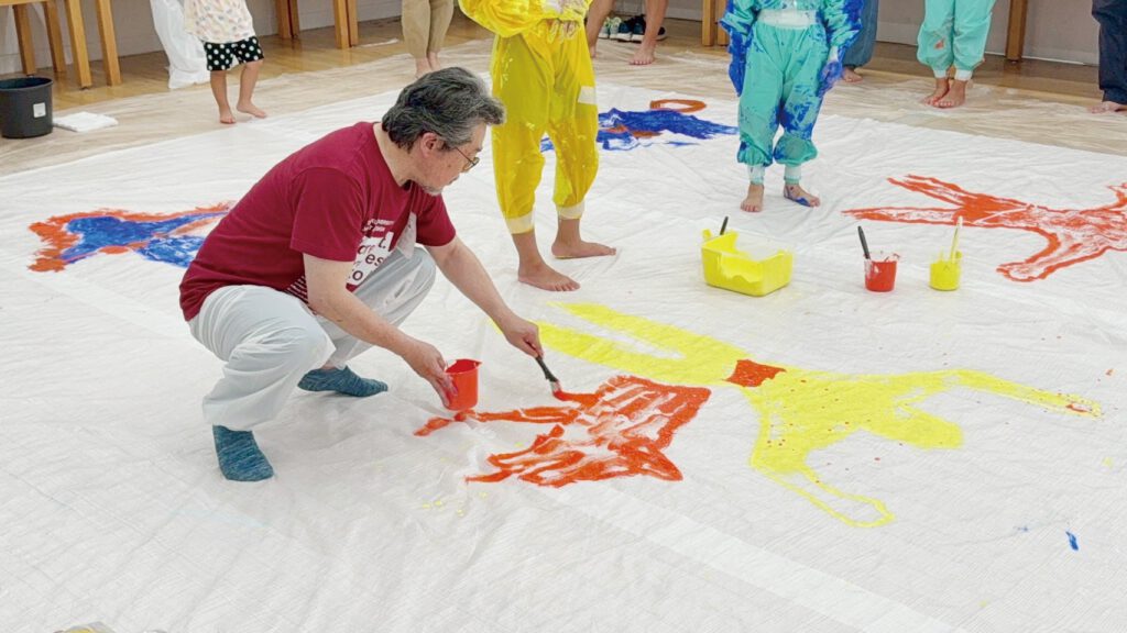 親子で一生の思い出！カラダスタンプで、等身大の分身アート。