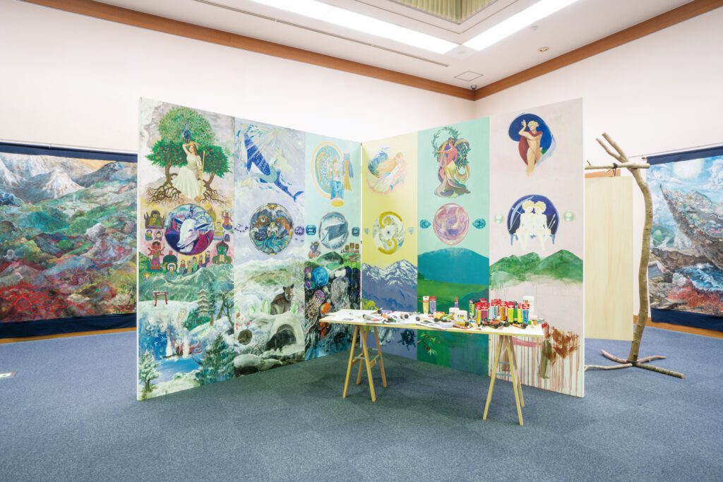 大人のための、アート講座。芸術祭に出品しよう。